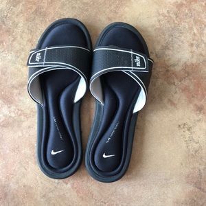 Nike Slides